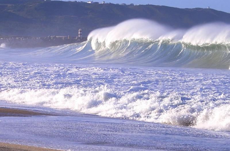 mar tirreno onde